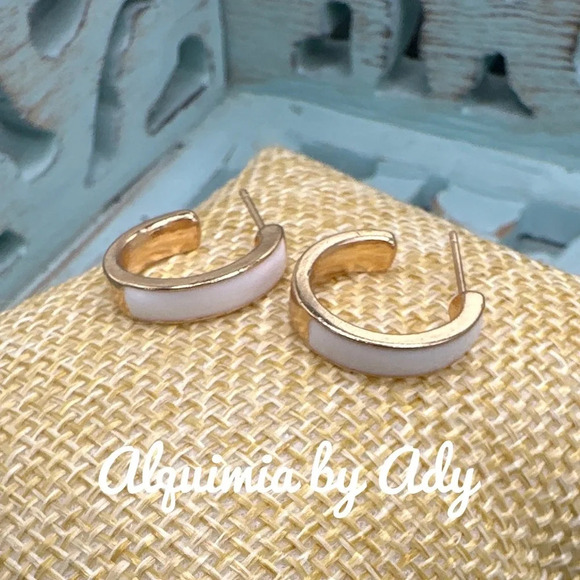 Alquimia by Ady Gold and Cream Earrings - Picture 1 of 7